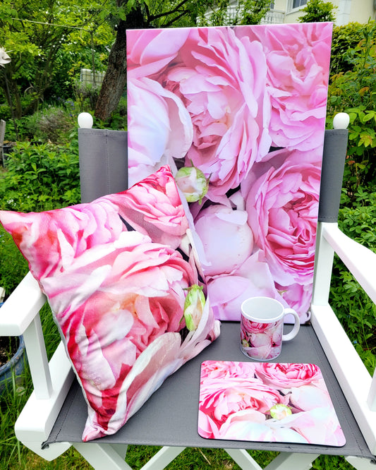 Set of mousepad, cup, cushion and print on canvas 40x60cm"